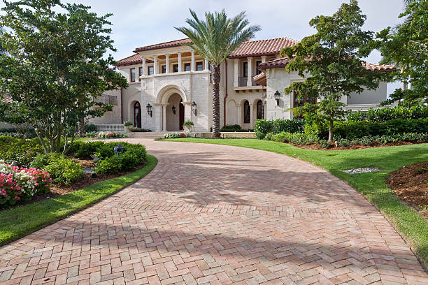 Best Driveway Paving Contractor  in Rio Dell, CA